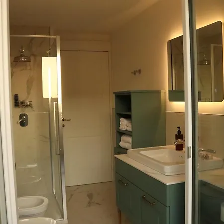 Domus Aurus Luxury