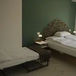 Domus Aurus Luxury باردولينو